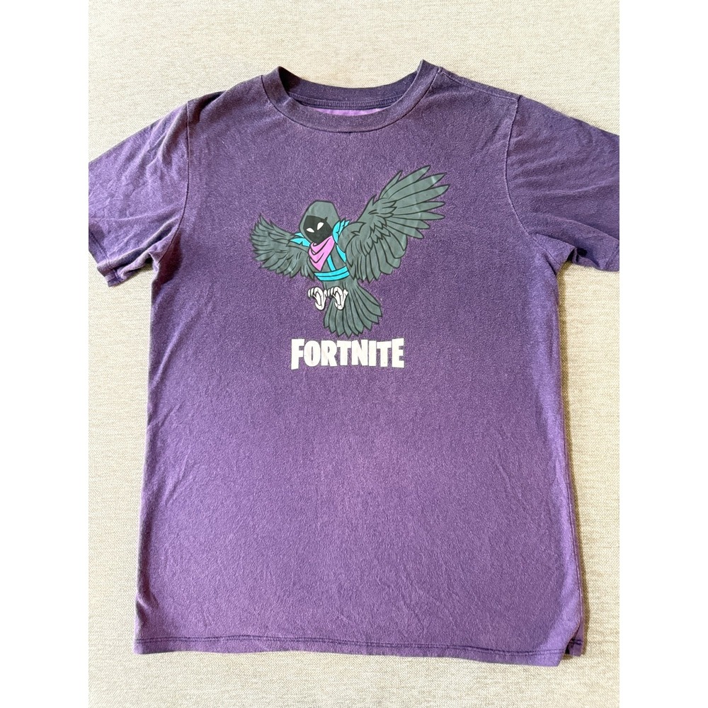 Fortnite Raven Skin Purple Graphic T-Shirt Youth XL (18/20) Gamer Tee